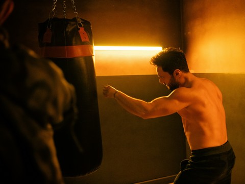 Özgün... KİCK BOX SHOW!..