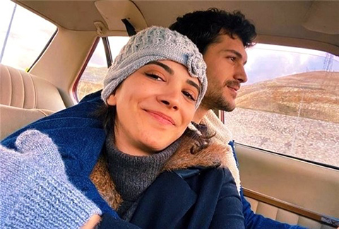 Alperen Duymaz - Kübra Kelkit...15 TATİLDE EVLENDİLER!