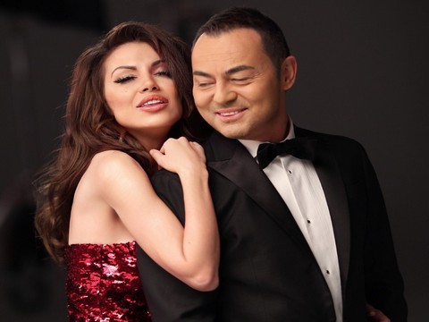 Serdar Ortaç... "CAROLINE 10 NUMARA"!..