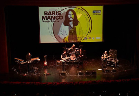 Barış Manço...KURTALAN EKSPRES KONSERİYLE ANILDI!