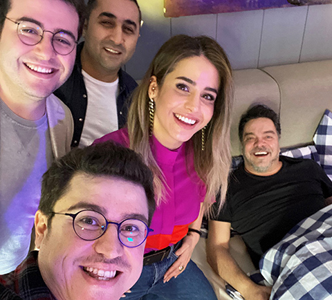 Bayi Toplantısı...BEYAZ'I YATAĞINDAN KALDIRAN BASKIN!