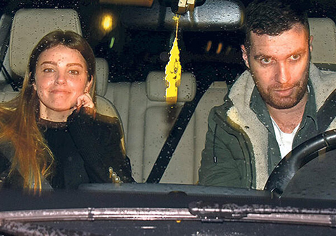 Ezgi Eyüboğlu - Oğulcan Engin...TRAFİKTE YAKALANDILAR!