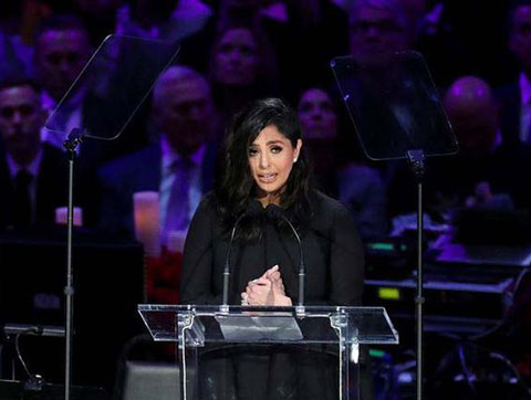 Vanessa Bryant...EŞİ VE KIZINA GÖZYAŞLARIYLA VEDA ETTİ!