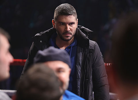 Şampiyon...FIRAT MAÇTAN ÇEKİLİYOR!