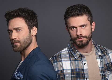 Hizmetçiler...İKİ ZIT YAKIŞIKLI!