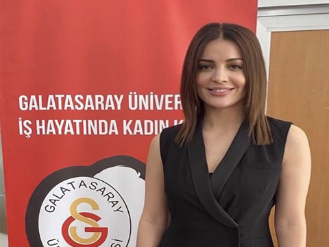 İrem Sak...KADIN ERKEK EŞİTLİĞİ İÇİN ÖĞRENCİLERLE BİR ARAYA GELDİ!