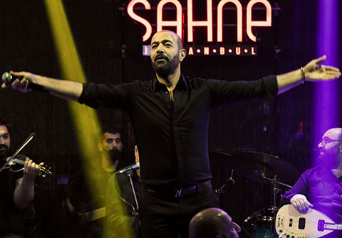 Cengiz İmren...'DÜNYANIN İKİ YÜZLÜ TUTUMU KANIMA DOKUNUYOR!'