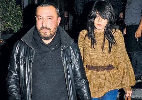 Onur Saylak..'HAYATIMIN AŞKI YANIMDA!'