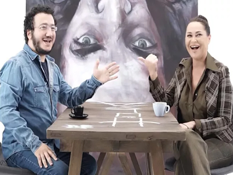 Hülya Avşar... İLK KONUĞU BAKIN KİM OLDU?