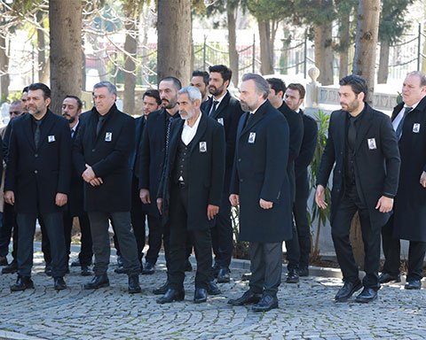 Eşkiya Dünyaya Hükümdar Olmaz...HİÇBİR ŞEY ESKİSİ GİBİ OLMAYACAK!