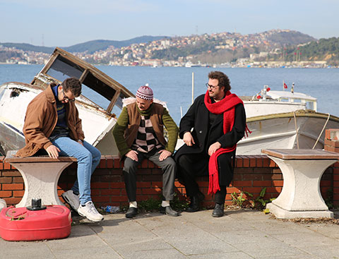 Tutunamayanlar...TARIK, İREM'İN KALBİNİ KAZANABİLECEK Mİ?