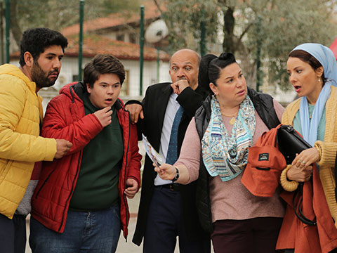 Kalk Gidelim...KÖYE GELEN KADIN KİM?