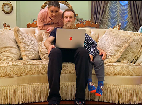 Ev Yapımı...YÖNETMEN TÜM OYUNCULARA BAŞROL TEKLİF EDERSE!