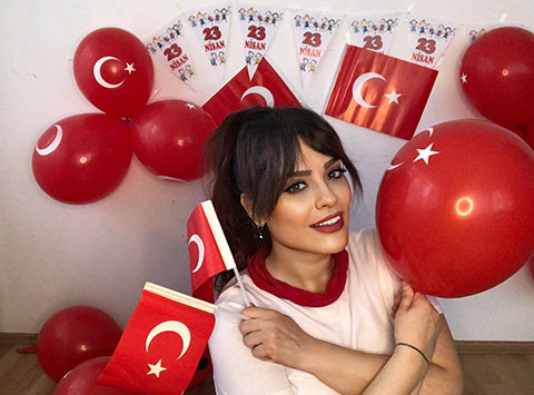 Reyhan Karaca...23 NİSAN COŞKUSU!