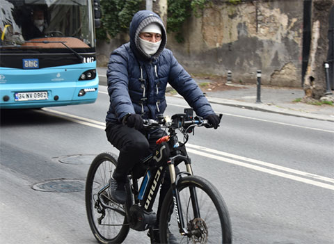 Serdar Ortaç...'YALNIZIM VE ÇOK MUTLUYUM!'