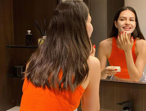 Yasemin Özilhan...'O KEMİK DEĞİL, SIRT KASI!'