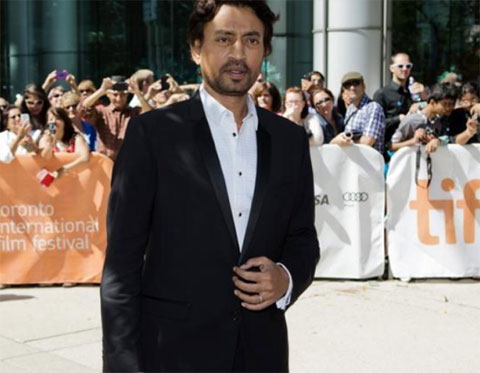 Irrfan Khan...BOLLYWOOD YILDIZI KANSERE YENİK DÜŞTÜ!