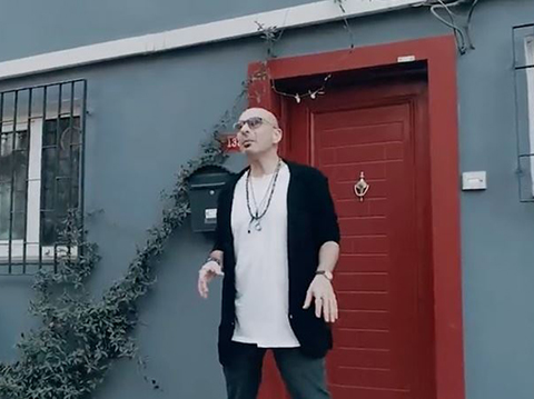 Ezginin Günlüğü...ALBÜMÜN İKİNCİ ŞARKISI GRİPİN’DEN GELDİ; "EBRULİ"