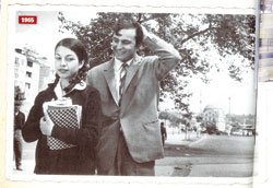 Ediz Hun-Selma Güneri... 44 YIL SONRA AYNI YERDE, AYNI POZ!