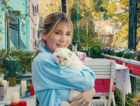 Ayla Çelik...TÜM MAHALLE “MECBUR” DEDİ!