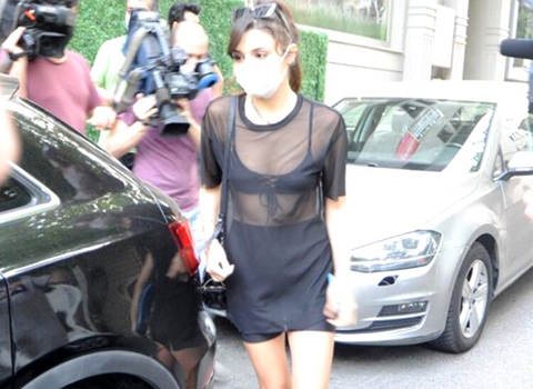 Hande Erçel...YERE GÖĞE SIĞDIRAMADI!