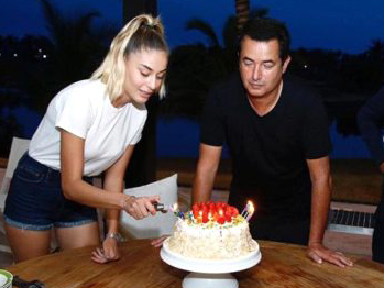 Acun Ilıcalı... 3 KITADA DOĞUM GÜNÜ KUTLADI!