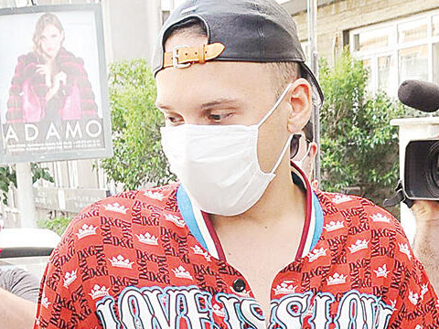 Edis...İMAJ DEĞİL YANLIŞLIKLA KESMİŞ!