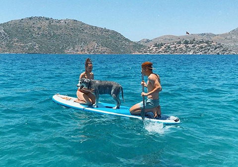 Bora Akkaş... TATİL SEZONUNU SEVGİLİSİYLE AÇTI!