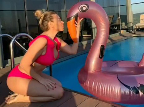 Linet ... 'ÖPTÜM, ÖPTÜM AMA''