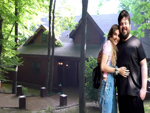 Eser ve Berfu Yenenler...ŞEHRİ TERK ETTİLER!