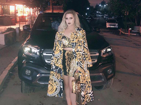 Melisa Özmen... 'SATIN ALMA, SAHİPLEN!'