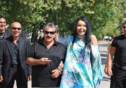 Bülent Ersoy... ERDEK'TE MORAL DEPOLADI!