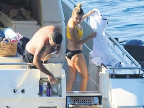 Ece Erken - Şafak Mahmutyazıcıoğlu... BARIŞTILAR, ÖZGÜRLÜĞÜN TADINI ÇIKARDILAR!