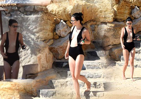 Merve Boluğur... CESUR MAYOSUNU GÖREN BİR DAHA BAKTI!