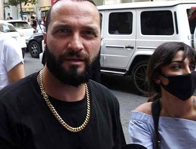 Berkay... AYLIK GELİRİM 1000 TL DEMİŞTİ, KOLYESİ EV FİYATINA!