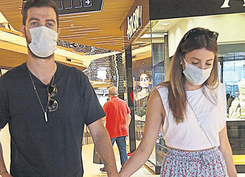 Oğulcan Engin - Ezgi Eyüboğlu... SABAH ALIŞ VERİŞİ!