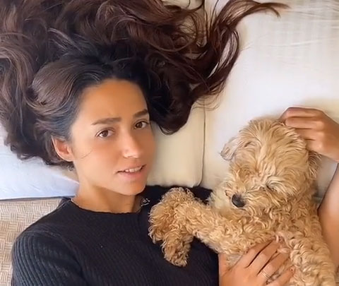 Zeynep Bastık... EVDE KLİP!