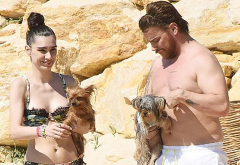 Sinan Akçıl... KARANTİNADA KASLAR GİTTİ, KİLOLAR GELDİ!