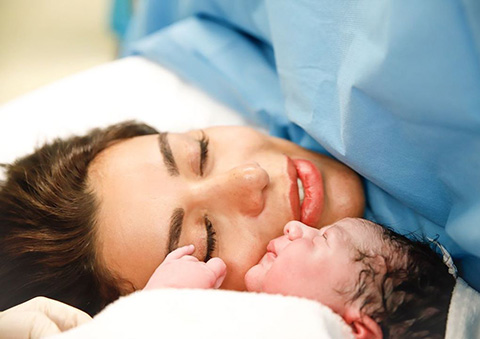 Ebru Şancı Öztürk... OĞLUNU KUCAĞINA ALDI!