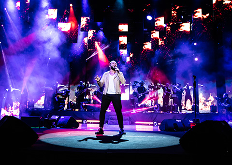 Berkay - Demet Akbağ... SÜRPRİZ DÜET!