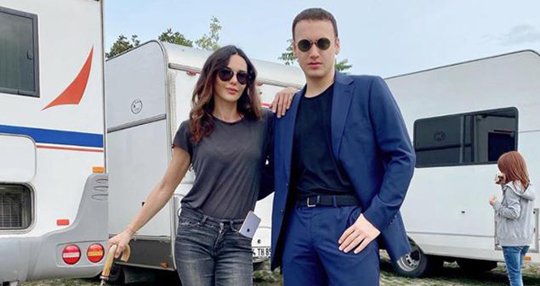 Hande Ataizi - Edis... SETTEN İLK KARE!