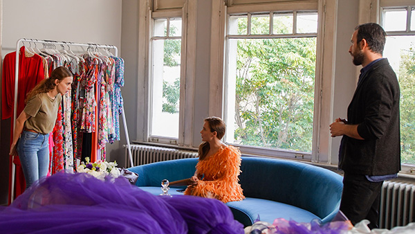 Menajerimi Ara...KIYAFET KRİZİ!