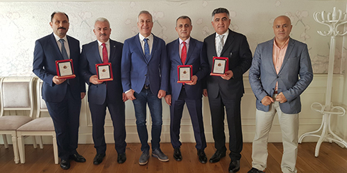 Tavsiye Cini... TAVSİYE ETTİKLERİNİ ÖDÜLLENDİRDİ!