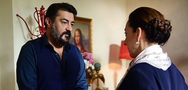 Kırmızı Oda...KADIN CİNAYETLERİNE DİKKATİ ÇEKİYOR!