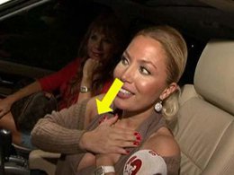 Lerzan Mutlu... TRAFİK KONTROLÜNDE GÖĞÜS DEKOLTESİ!..