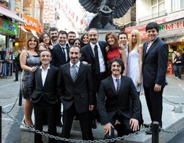 Çok Güzel Hareketler Bunlar? "MUTFAK" KAMERA KARŞISINA GEÇİYOR?