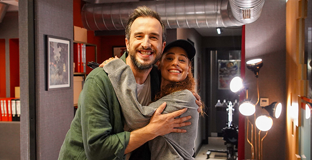 Menajerimi Ara...BİR TAŞLA İKİ KUŞ!