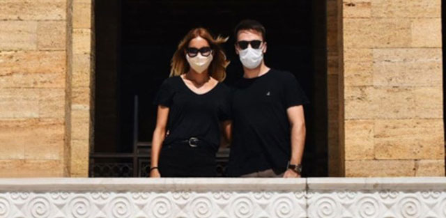 Jessica May...BREZİLYA'LI OYUNCU ANITKABİR'DE!