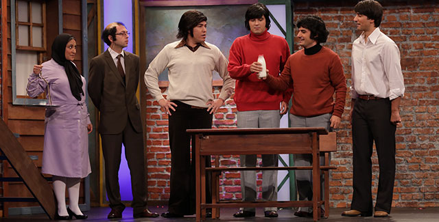 Çok Güzel Hareketler 2...YEŞİLÇAM'A ÖZEL SKEÇ!