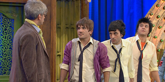 Güldür Güldür Show...GÜLMEYE DAVET EDİYOR!